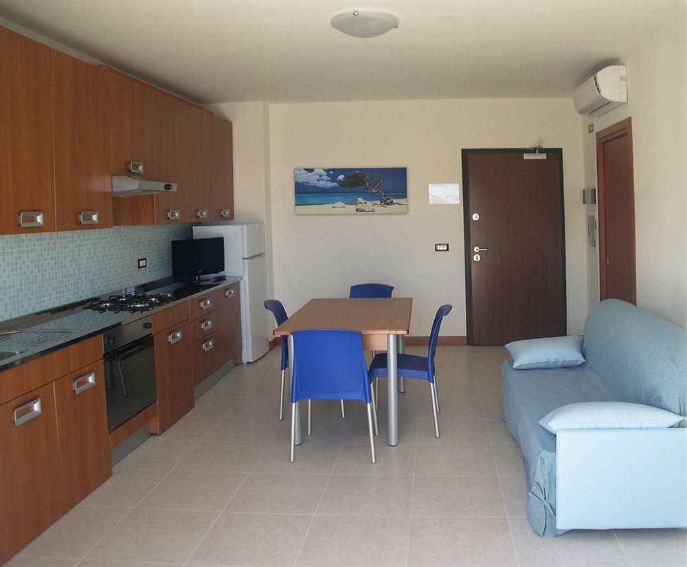 Residence I Delfini Cupra Marittima Buitenkant foto