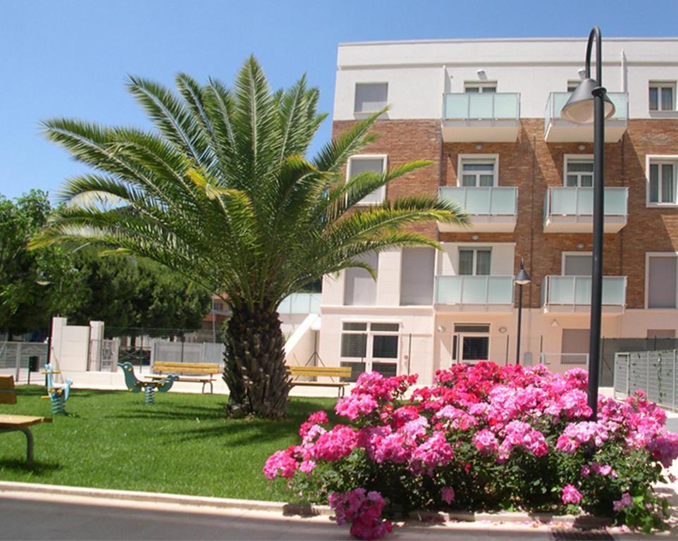 Residence I Delfini Cupra Marittima Buitenkant foto