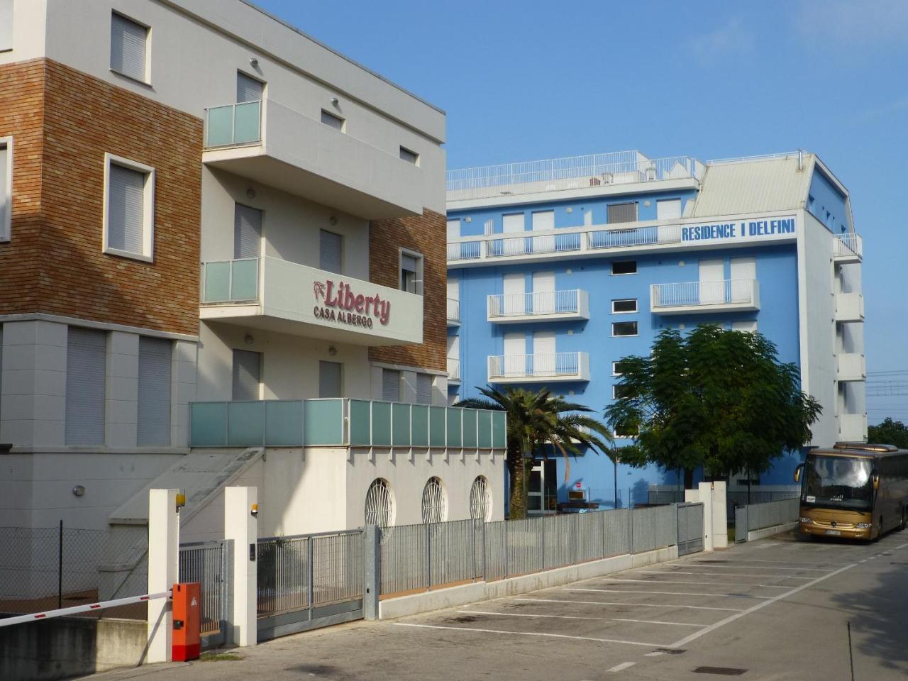 Residence I Delfini Cupra Marittima Buitenkant foto